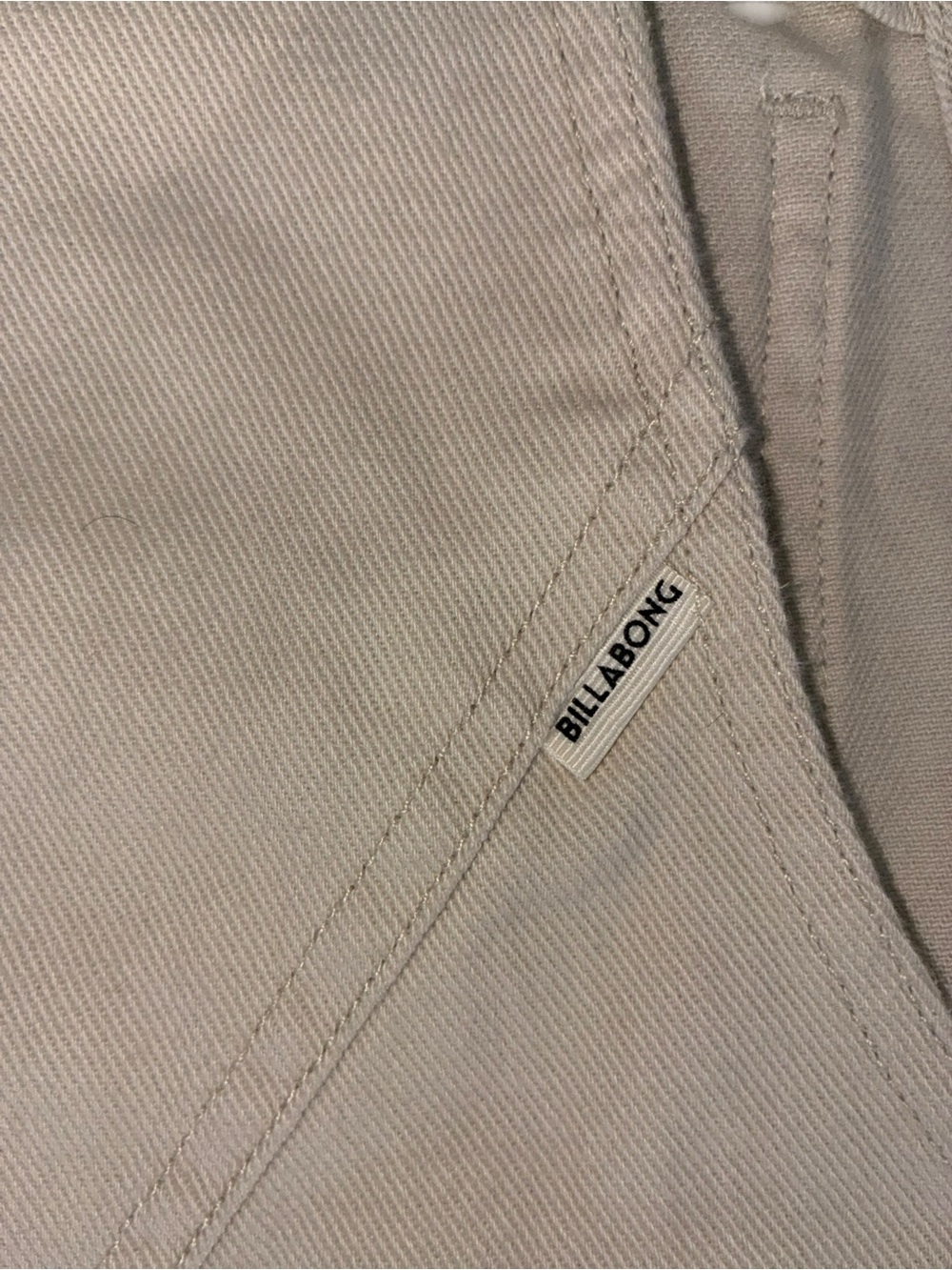 EUC Billabong Cream Denim Short Overalls Women's Medium Boho Summer Festival - Picture 8 of 13